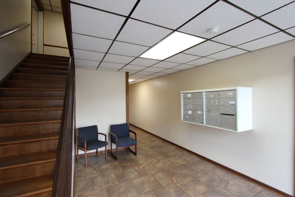 Hardy St Office Opportunity : 1507/1509 Hardy St , Hattiesburg, MS 39401